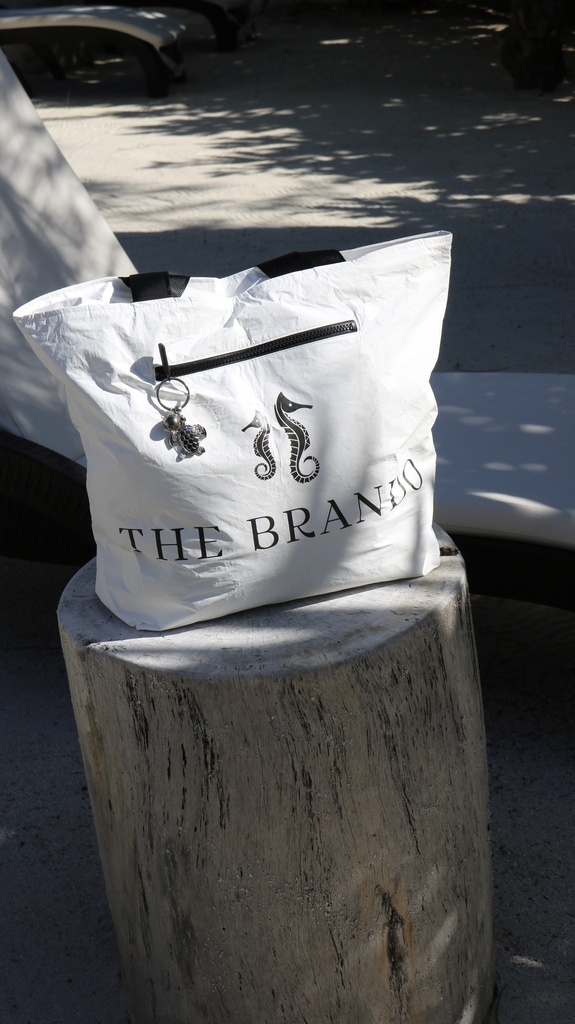 SAC SPLASH PROOF THE BRANDO
